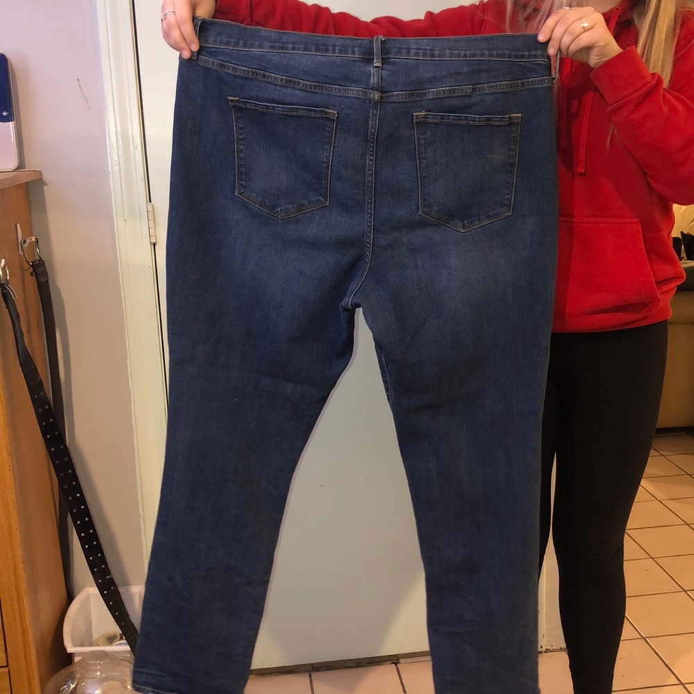Jean - Picture 2 of 4